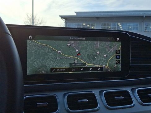 Certified 2022 Mercedes-Benz GLE 580 4MATIC w/ Night Package image 18