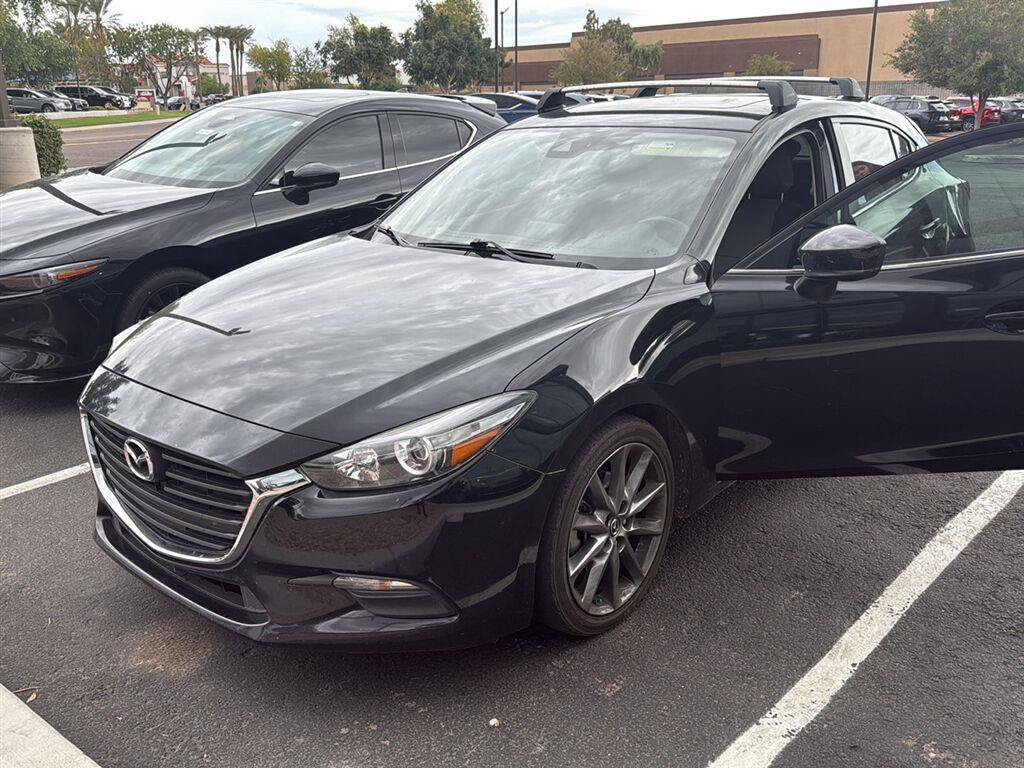 Used 2018 MAZDA MAZDA3 Touring FWD image 1