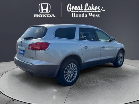 Used 2011 Buick Enclave CXL FWD image 5