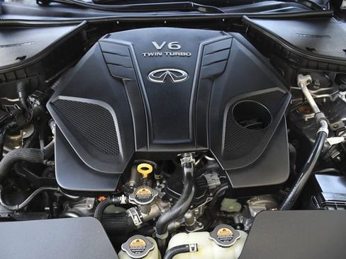 Used 2023 INFINITI Q50 Sensory image 32