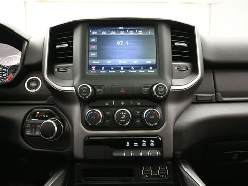 Used 2020 RAM 1500 Big Horn image 16