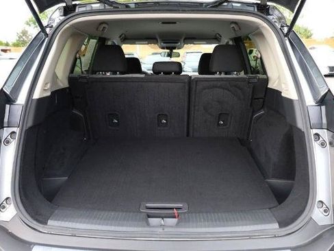 Certified 2023 Nissan Rogue SV AWD/4WD image 6