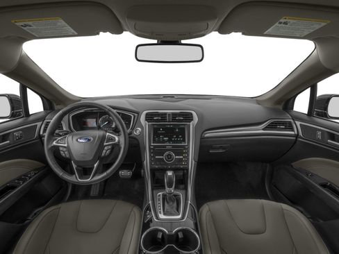 Used 2016 Ford Fusion Titanium FWD image 5
