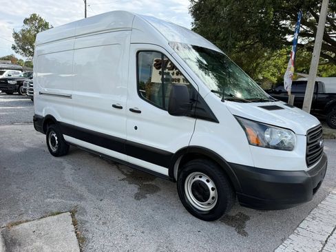 Used 2019 Ford Transit 250 148 High Roof RWD image 3
