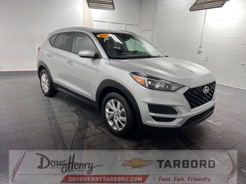 Used 2019 Hyundai Tucson Value FWD image 3