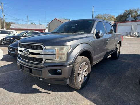 Used 2018 Ford F150 Platinum w/ Equipment Group 701A Luxury image 1
