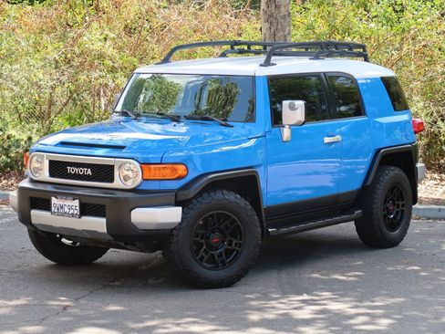 Used 2007 Toyota FJ Cruiser 4WD image 4