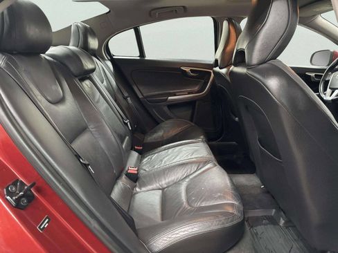 Used 2012 Volvo S60 T5 image 17