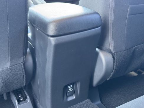 New 2026 Mitsubishi Eclipse Cross ES image 12