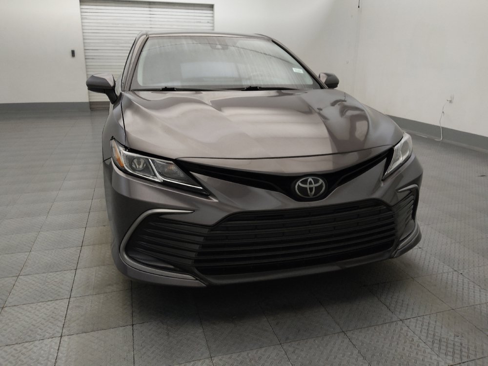 Used 2022 Toyota Camry LE FWD image 14