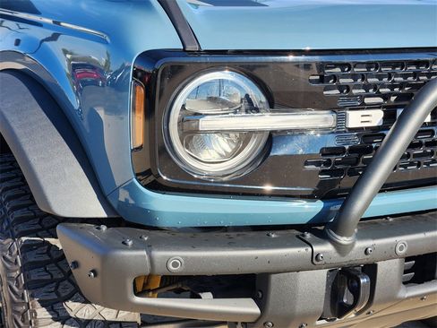 Used 2021 Ford Bronco First Edition image 9