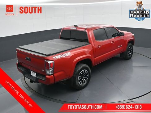 Used 2023 Toyota Tacoma TRD Sport AWD/4WD image 41