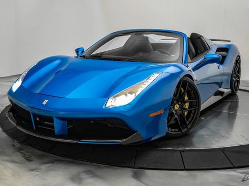 Used 2017 Ferrari 488 Spider RWD image 7