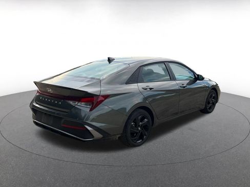 Used 2026 Hyundai Elantra Sport FWD image 15