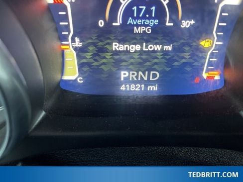 Used 2021 Jeep Wrangler Unlimited Sahara w/ Cold Weather Group image 27