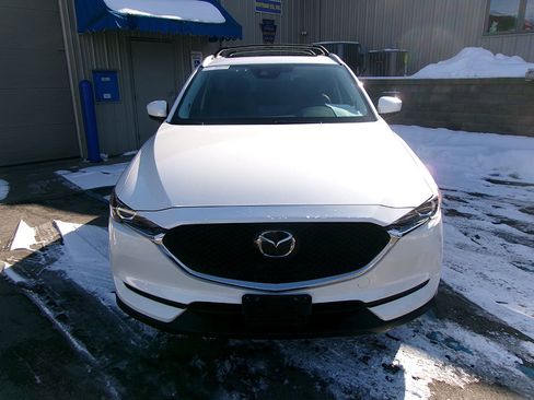 Used 2021 MAZDA CX-5 Touring w/ Touring Preferred SV Package image 2