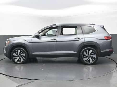 Used 2024 Volkswagen Atlas SEL AWD/4WD image 8