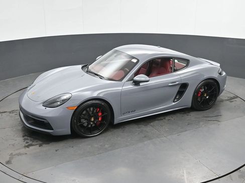 Used 2023 Porsche 718 Cayman GTS RWD image 35