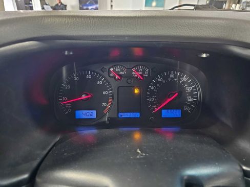 Used 2003 Volkswagen Eurovan MV image 23