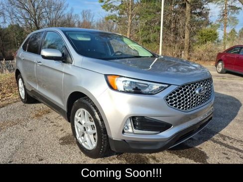 Used 2023 Ford Edge SEL w/ Convenience Package image 3