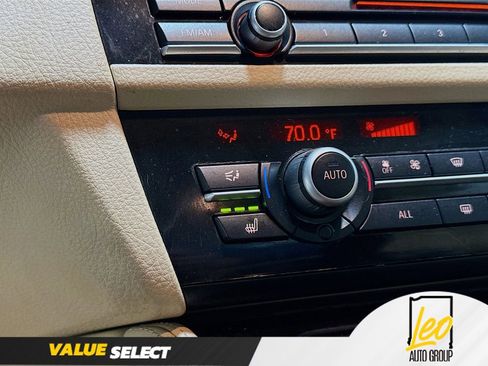 Used 2013 BMW 528i Sedan image 19