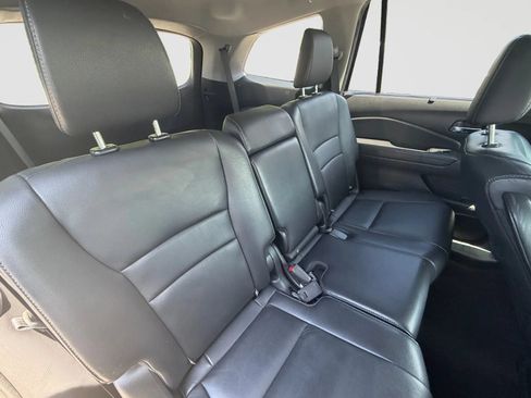 Used 2019 Honda Pilot EX-L image 19