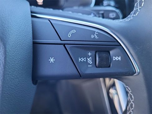 New 2025 Audi Q8 Premium Plus image 23