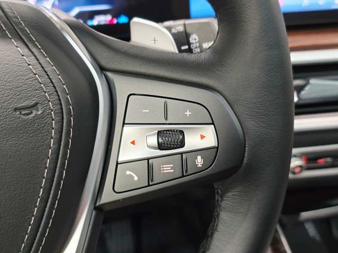 New 2026 BMW X5 xDrive40i w/ Climate Comfort Package image 18