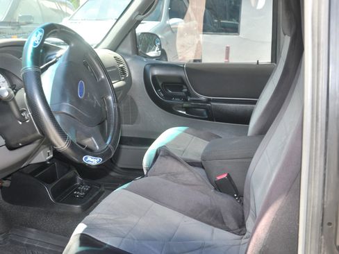 Used 2005 Ford Ranger XLT image 36