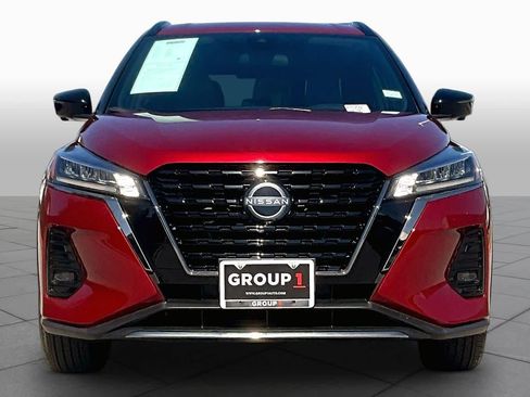Certified 2023 Nissan Kicks SR w/ SR Premium Package FWD image 4