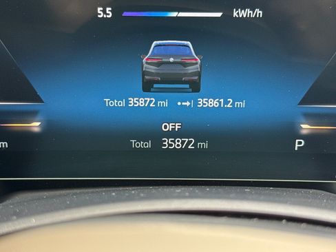 Used 2024 BMW iX xDrive50 w/ Premium Package AWD/4WD image 37