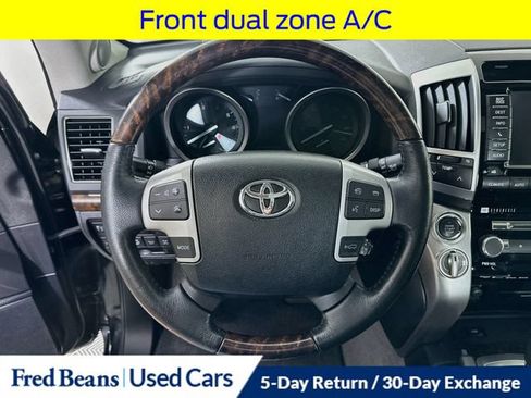 Used 2014 Toyota Land Cruiser AWD/4WD image 14