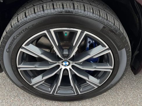 Used 2020 BMW X5 M50i w/ Executive Package AWD/4WD image 12