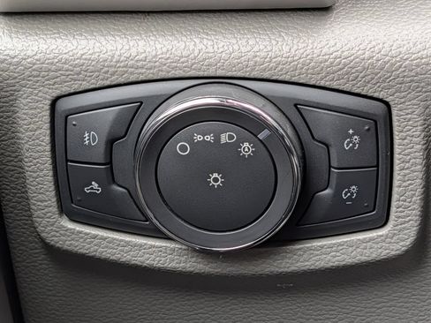 Used 2016 Ford F150 Lariat AWD/4WD image 39