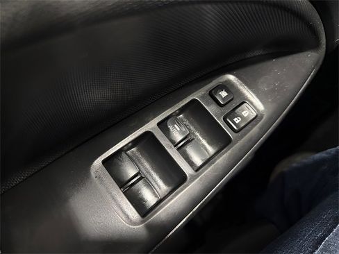 Used 2017 Mitsubishi Mirage ES image 21