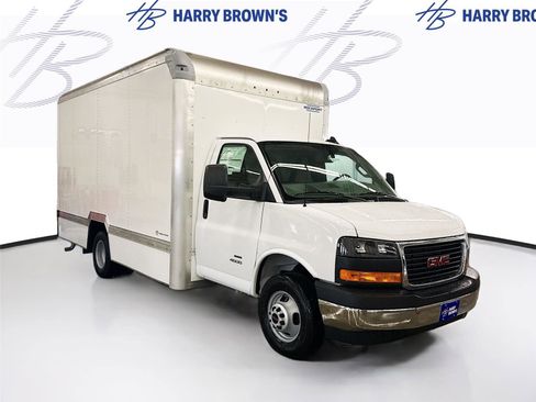 New 2026 GMC Savana 4500 w/ Driver Convenience Package image 21