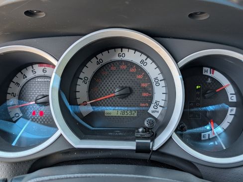 Used 2014 Toyota Tacoma 4x4 Double Cab w/ TRD Sport Package image 19