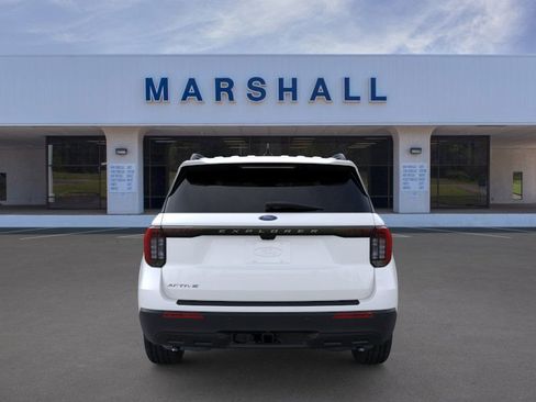 New 2026 Ford Explorer Active RWD image 5