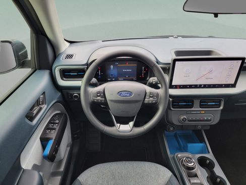 New 2025 Ford Maverick XLT w/ Equipment Group 301A image 22