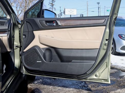 Used 2018 Subaru Outback 2.5i Limited image 34