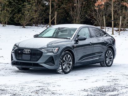 Used 2021 Audi e-tron Premium Plus w/ Premium Plus Package