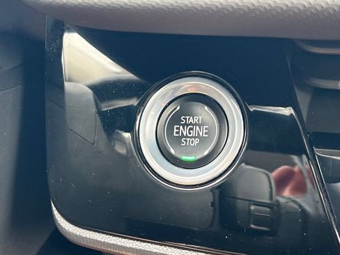 Used 2024 Buick Envision Preferred AWD/4WD image 20