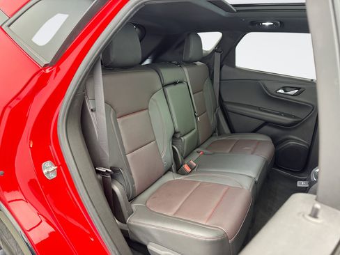 Used 2021 Chevrolet Blazer RS w/ Enhanced Convenience Package AWD/4WD image 19