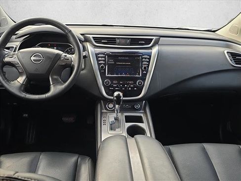 Used 2024 Nissan Murano SL image 17
