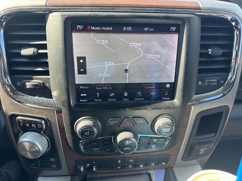 Used 2018 RAM 1500 Laramie w/ Convenience Group image 17