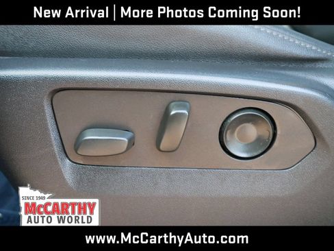 Used 2021 Chevrolet Suburban LT w/ Rear Media and Nav Package AWD/4WD image 16
