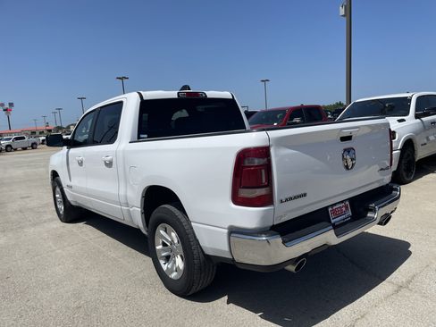 Used 2024 RAM 1500 Laramie AWD/4WD image 6