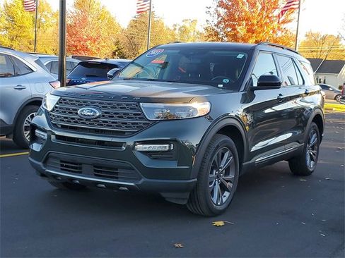 Certified 2023 Ford Explorer XLT w/ Equipment Group 202A image 2