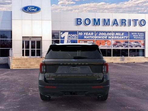 New 2026 Ford Explorer Active AWD/4WD image 5