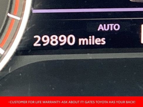 Used 2025 Nissan Rogue SV AWD/4WD image 4